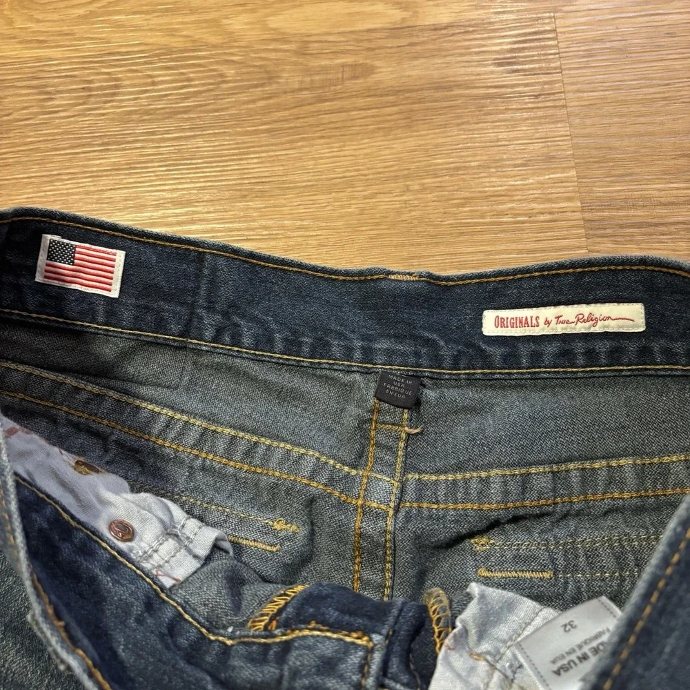 VTG True Religion Ricky Cut-Off Shorts Mens 32 Big T Jorts Thick Stitch USA Y2K